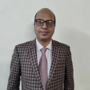 Portrait of Dr. Mridul Sahi, MCH Neurosurgery specialist, associated with Anantshree Multispeciality Hospital, Bhopal.